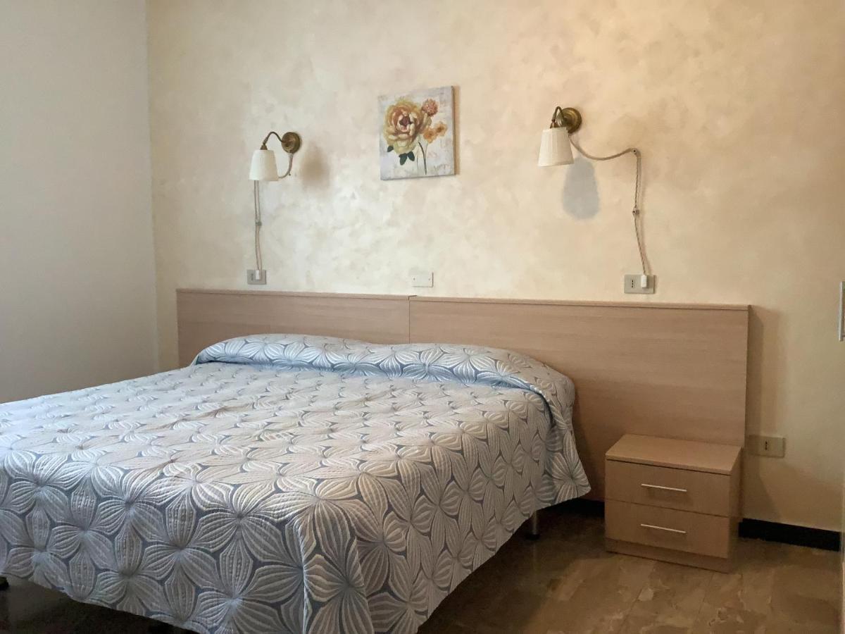 B&B Hotel Costa Azzurra สโปตัวร์โน ภายนอก รูปภาพ