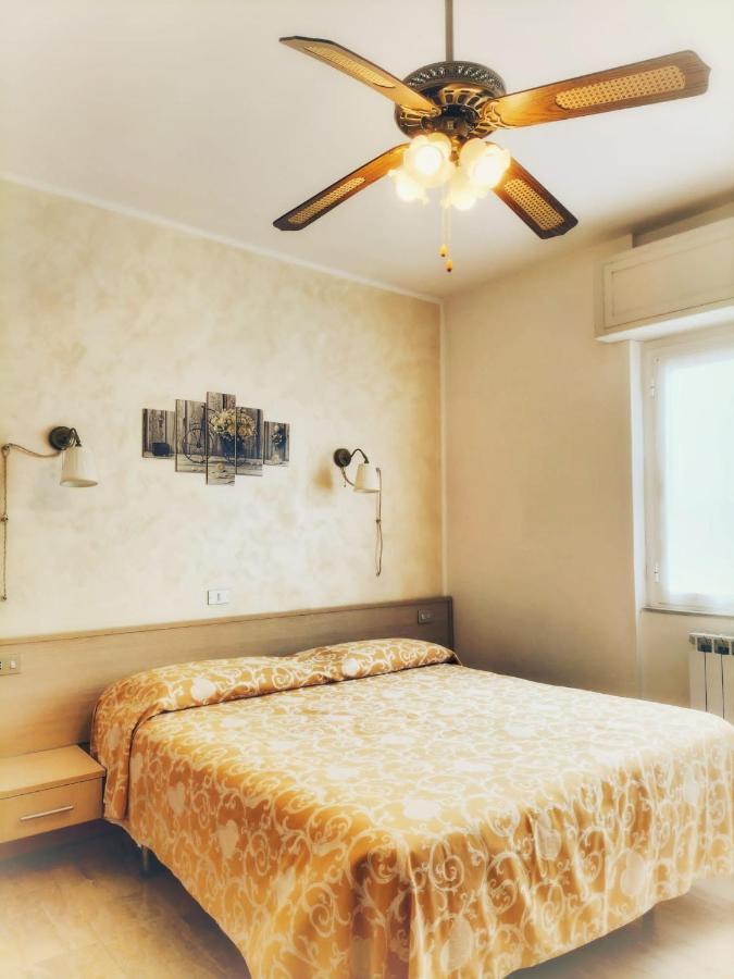 B&B Hotel Costa Azzurra สโปตัวร์โน ภายนอก รูปภาพ
