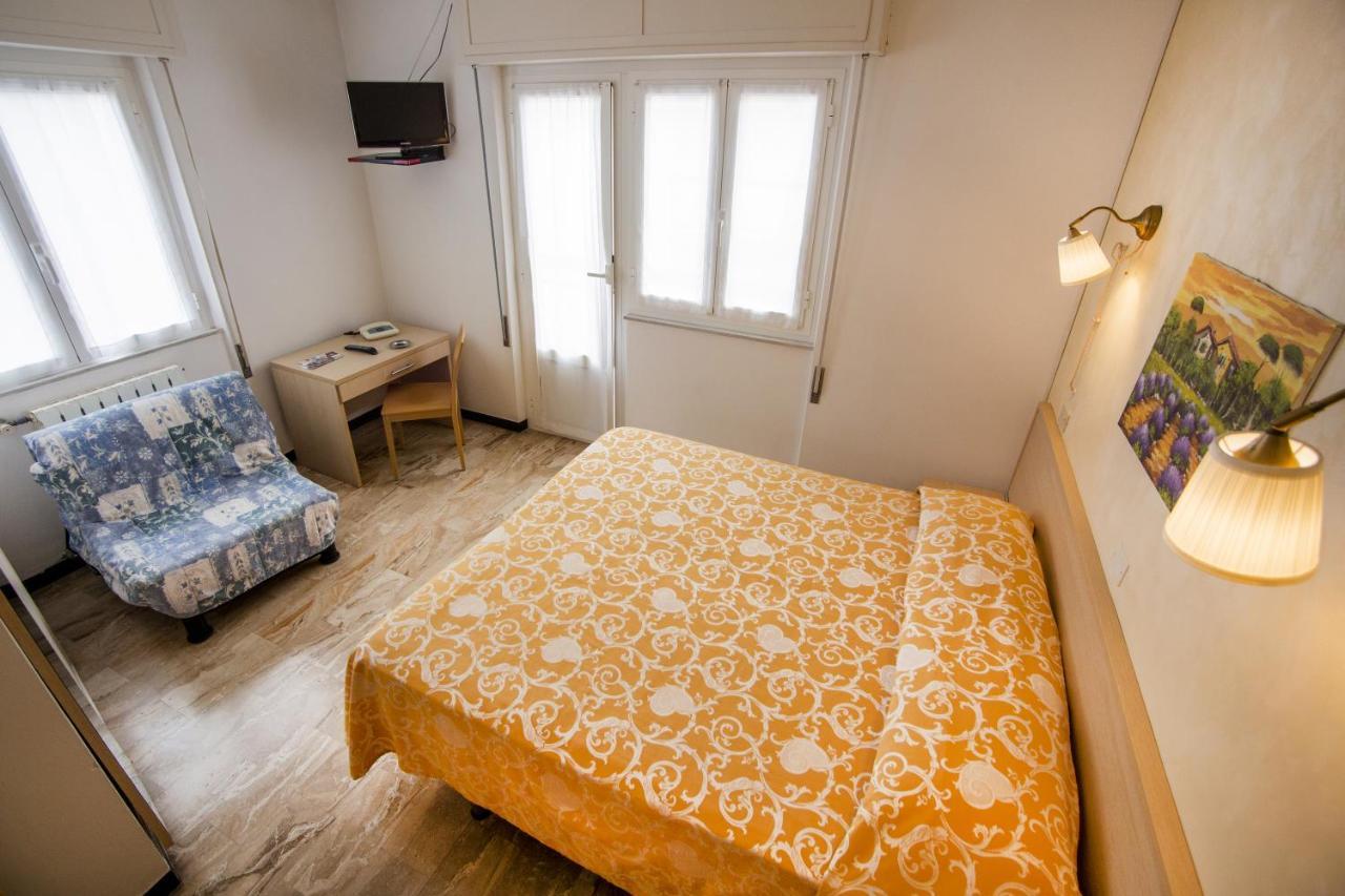 B&B Hotel Costa Azzurra สโปตัวร์โน ภายนอก รูปภาพ