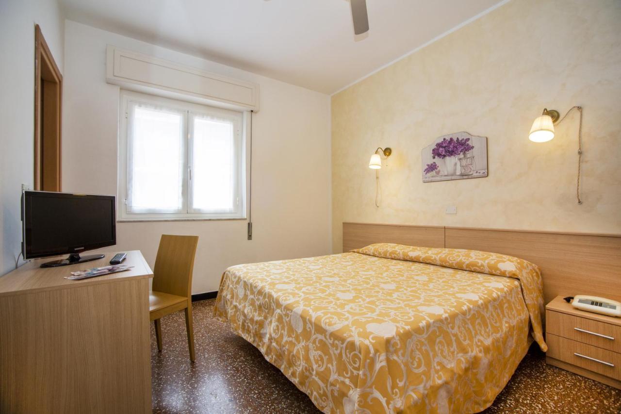 B&B Hotel Costa Azzurra สโปตัวร์โน ภายนอก รูปภาพ