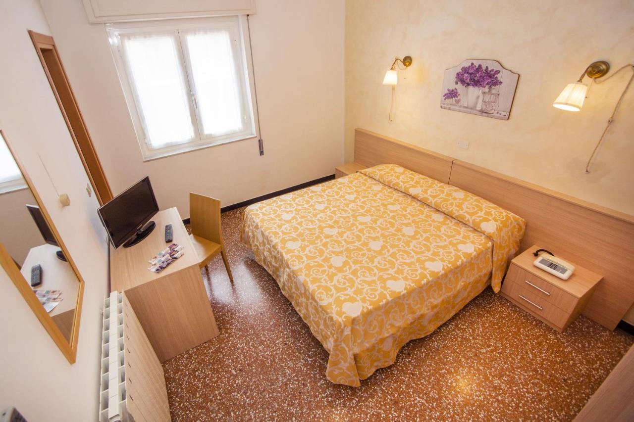 B&B Hotel Costa Azzurra สโปตัวร์โน ภายนอก รูปภาพ